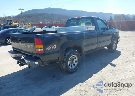 2005 Chevrolet Silverado 1500 Work Truck z USA, uszkodzony, nr VIN 1GCEK14V45Z116171